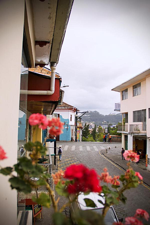 Hotel Cuencano Hogar Exterior foto
